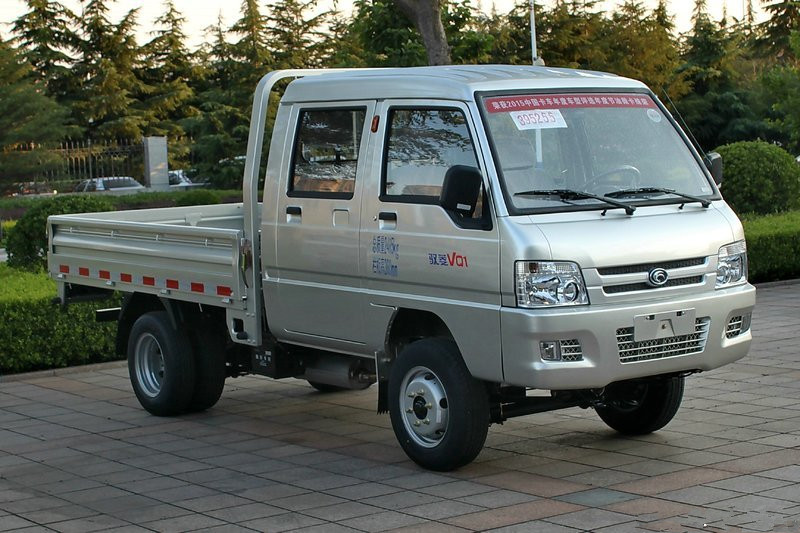 时代汽车 驭菱vq1 1.5l 112马力 汽油 2.