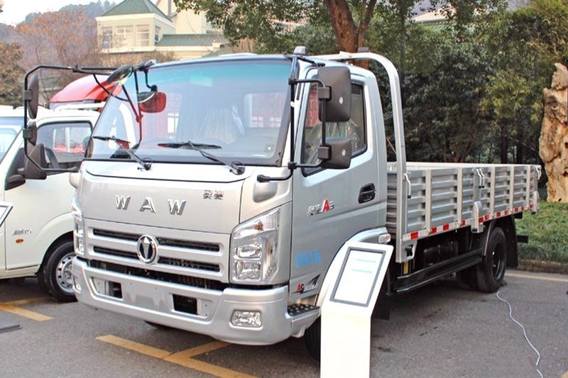 中国卡车网 飞碟奥驰 奥驰a系 奥驰a系载货车  驱动形式: 4x2 发动机