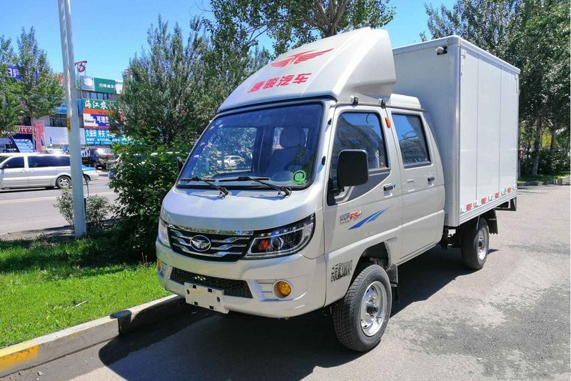 唐骏汽车赛菱f312l88马力汽油254米国五双排厢式微卡zb5020xxyasc3v