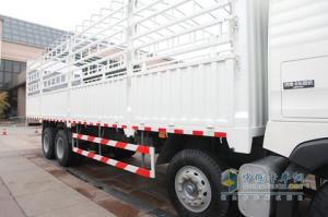 中国重汽 HOWO T5G重卡 8X4载货车