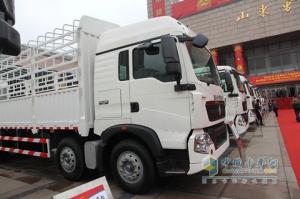 中国重汽 HOWO T5G重卡 8X4载货车