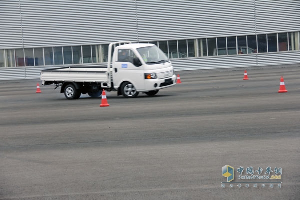 江淮汽车蒙城生产基地产品下线暨帅铃x上市仪式