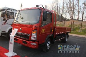 中国重汽 豪沃 145马力 4×2 国四 轻型载货车