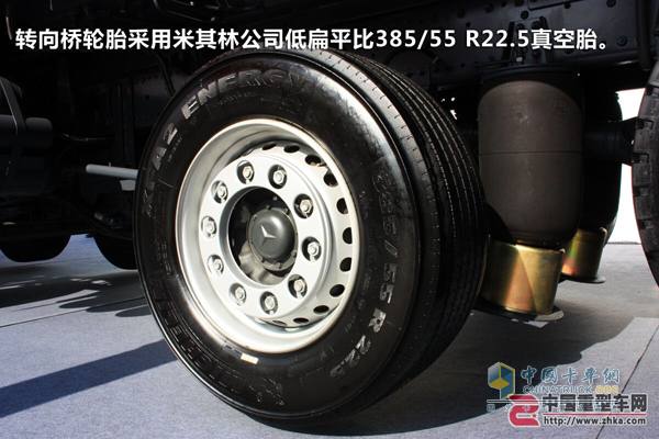 徐工DG100超高层登高消防车