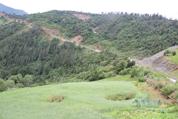 高原多坡路段