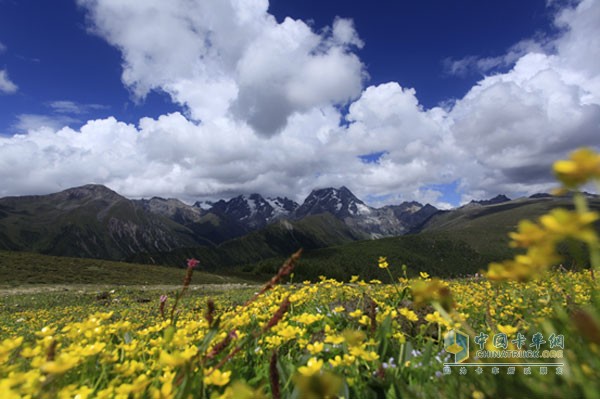 山间美景