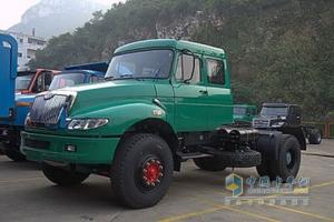 一汽柳特 神力(L4R)重卡 190马力 4X2 LNG牵引车