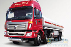 福田戴姆勒 ETX重卡 260马力 8×2 5系油罐车