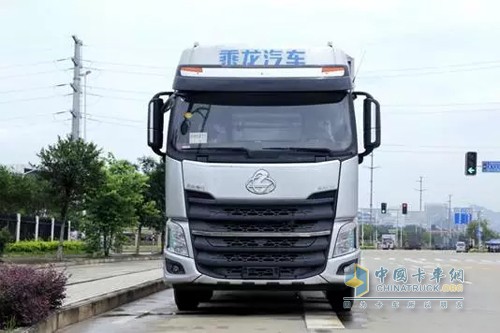 乘龙H7载货车