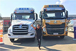 乘龙H7/T7双获中国国际卡车节油大赛冠军