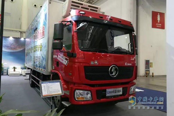 德龙L3000厢式低温冷藏运输车