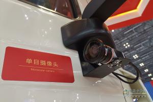 中国重汽 T5G L4级纯电动无人驾驶牵引车