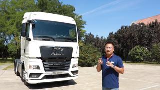 全新一代MAN TGX 510马力牵引车 血气方刚的造型 灯光自检