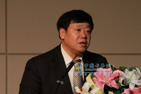 中国内燃机工业协会常务副理事长并秘书长刑敏在潍柴再制