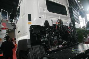 广汽日野700系列6×4高速牵引车配件