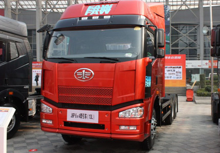 一汽解放 J6P重卡 460马力 6×4 牵引车 CA4250P66K22T1A1E