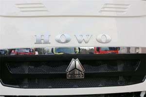 中国重汽 HOWO T7H重卡 安行版 440马力 6X4 国五危化品牵引车(ZZ4257V324HE1W)